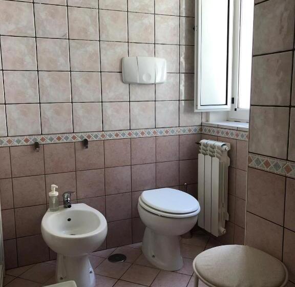 شقة غرفة نوم واحدة مزودة بشُرفة, Pizzo Central House