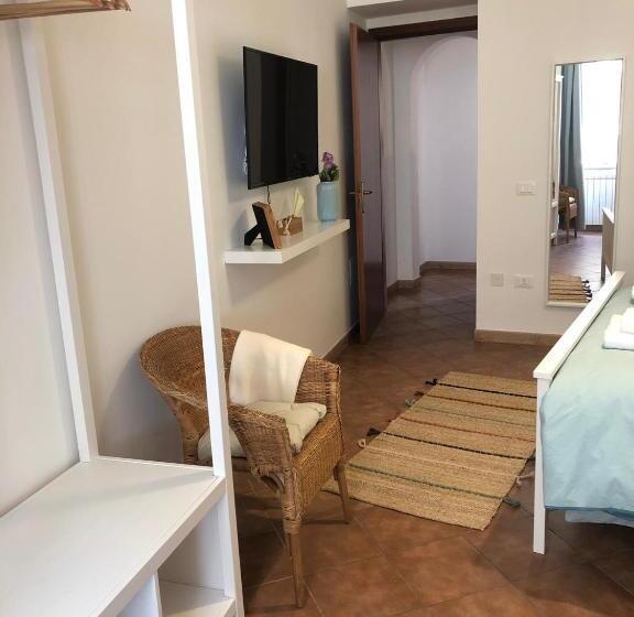 Апартаменты 1 Спальня с Балконом, Pizzo Central House