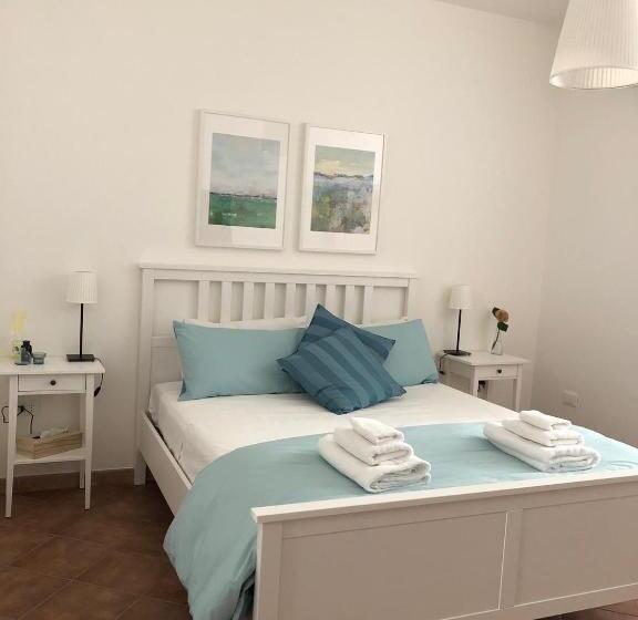 شقة غرفة نوم واحدة مزودة بشُرفة, Pizzo Central House