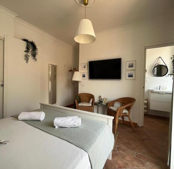 Номер Стандарт с Балконом, Pizzo Central House