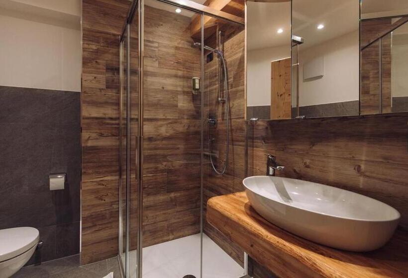 חדר סטנדרט נוף להרים, Malga Ces