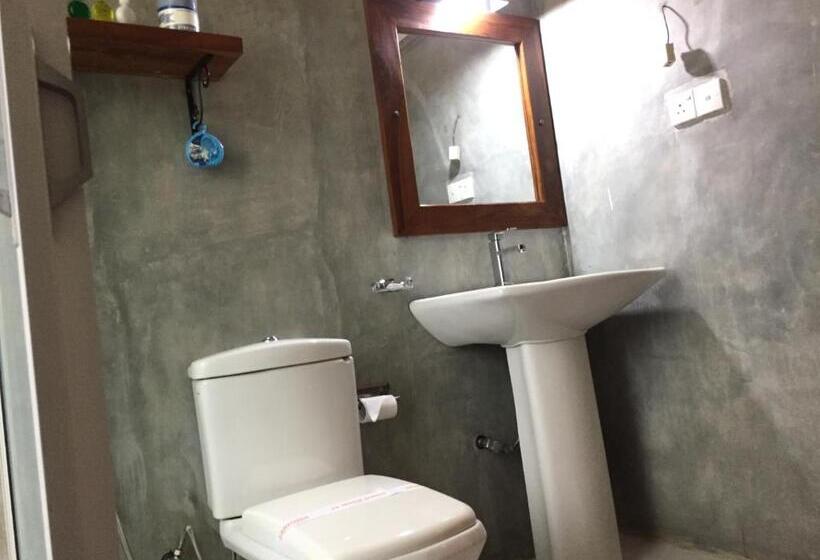 エコノミートリプルルーム, Nildiya Riverside Safari