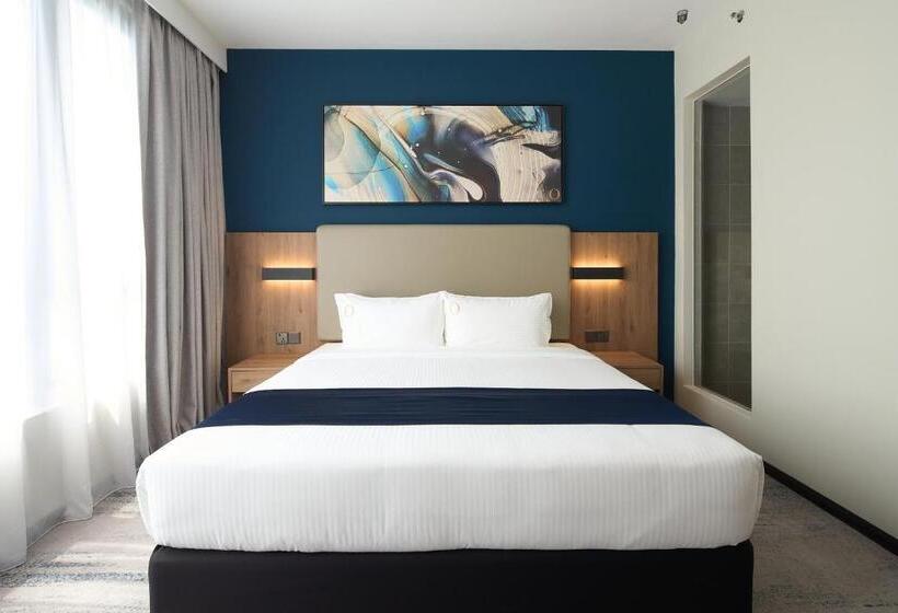 带大床的豪华间, Opero Hotel Southkey Johor Bahru