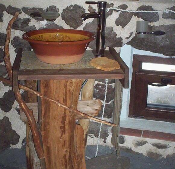 기본룸, Ovile Juanne Loddo