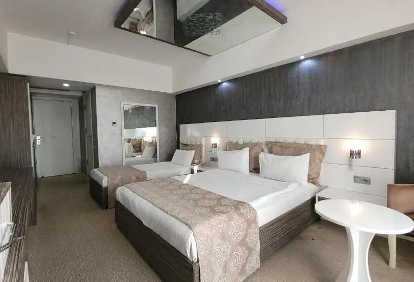 デラックススイート, Mox Hotel Wellness & Spa