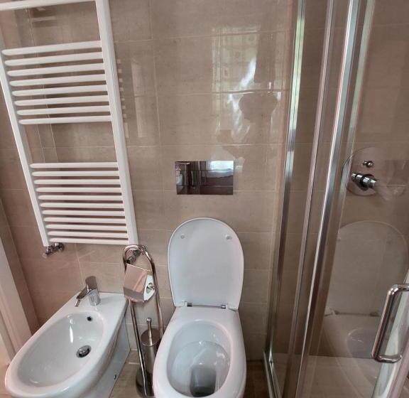 اتاق استاندارد, Albamare