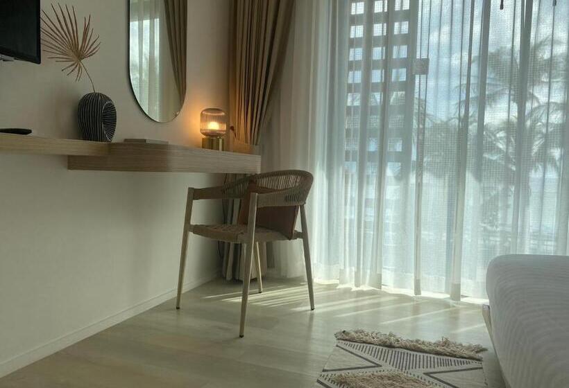 اتاق لوکس با چشم‌انداز دریا, S2 Hotel   Sha Plus Certified