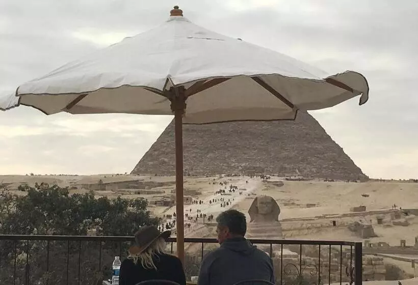 اتاق لوکس با بالکن, Pyramids View Inn