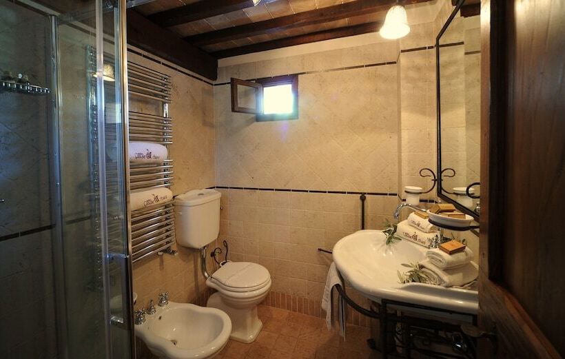 Полулюкс, Antico Casale Urbani