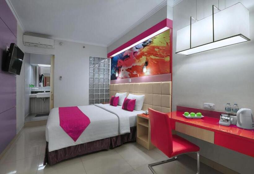 Номер Стандарт, Favehotel Premier Cihampelas