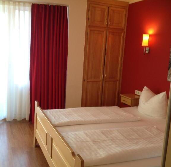 スタンダードルーム, Atlas Sport