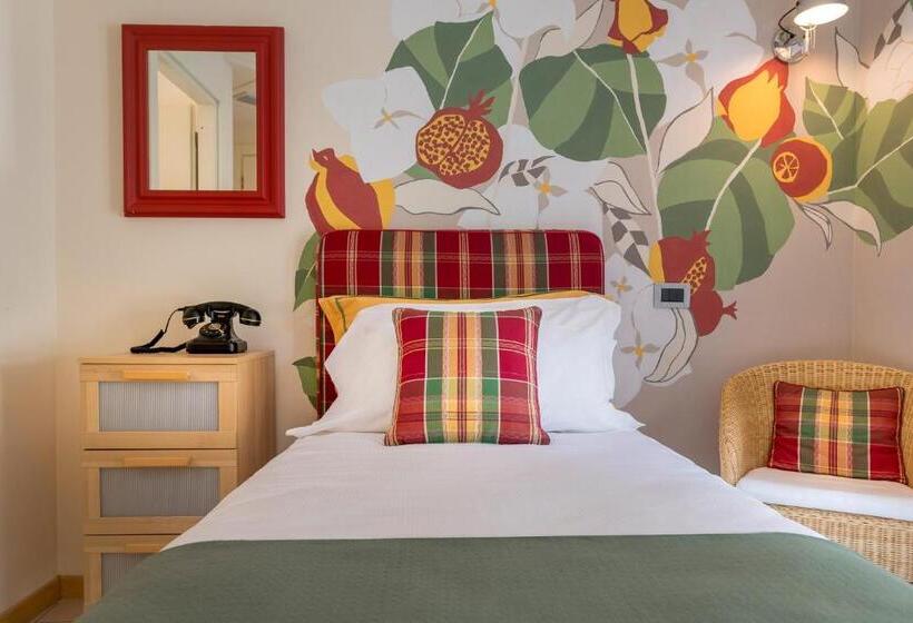 غرفة قياسية فردية, Bijou