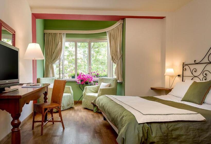 غرفة سوبيريور مطلة على الجبل, Bijou