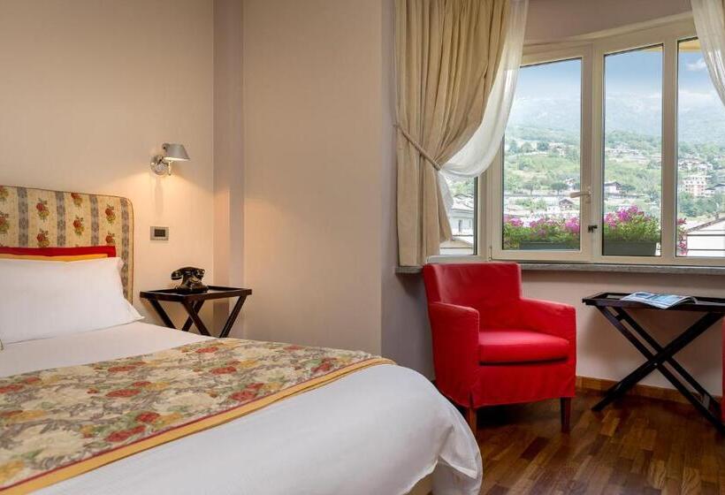 غرفة سوبيريور مطلة على الجبل, Bijou