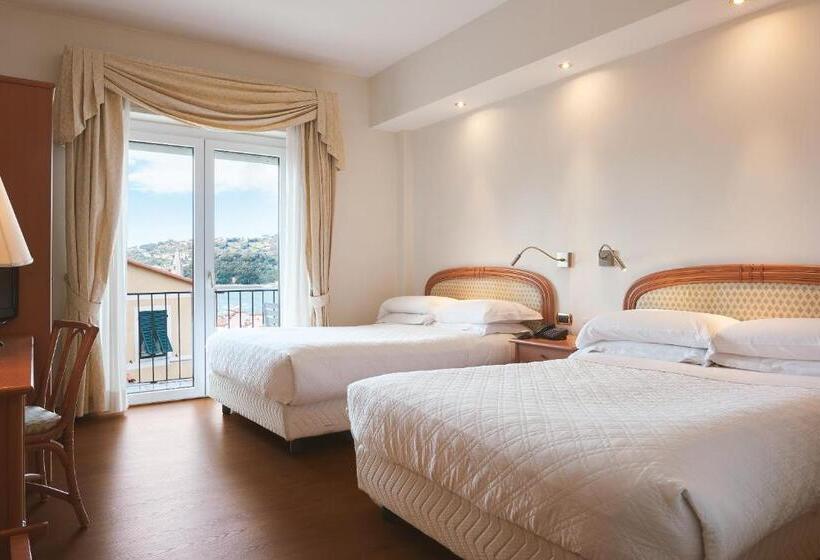 اتاق استاندارد با چشمانداز دریا, Doria Park