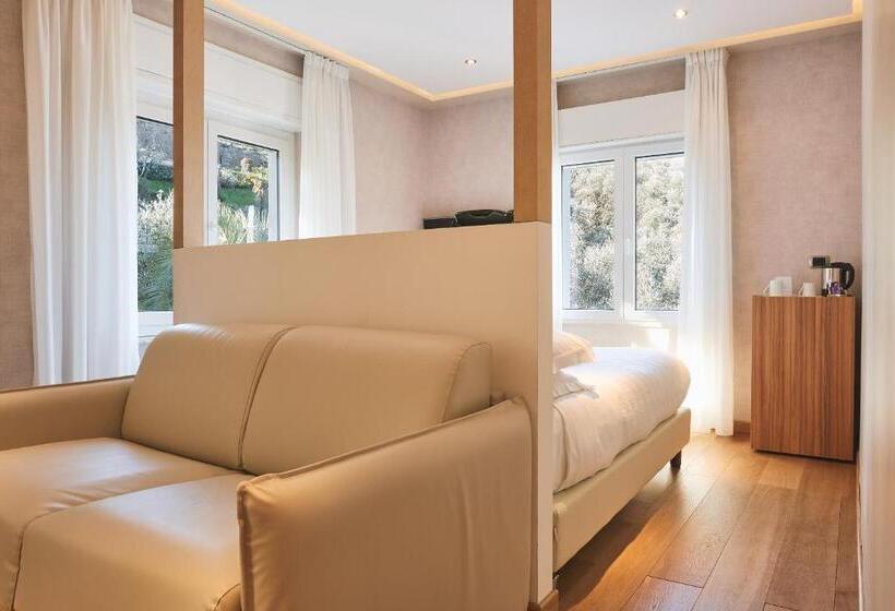 Triple Room Sea View, Doria Park