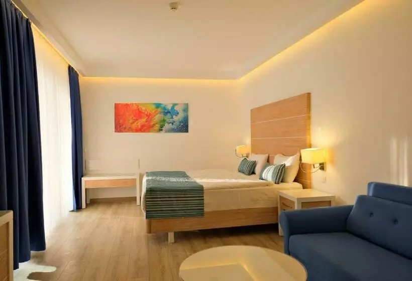 バスタブ付きスーペリアールーム, Garcia Resort & Spa  Ultra All Inclusive