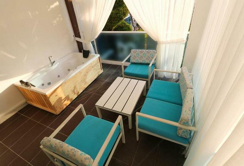 Номен Superior с Гидромассажем, Garcia Resort & Spa  Ultra All Inclusive