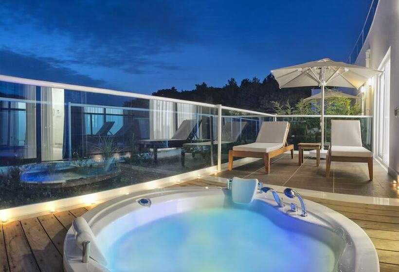 Номен Superior с Гидромассажем, Garcia Resort & Spa  Ultra All Inclusive