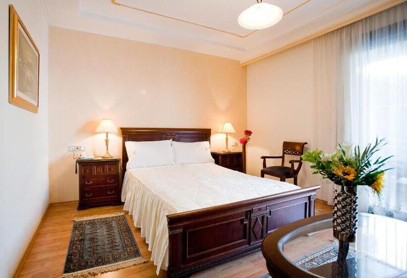 バスタブ付きデラックスルーム, Kymata