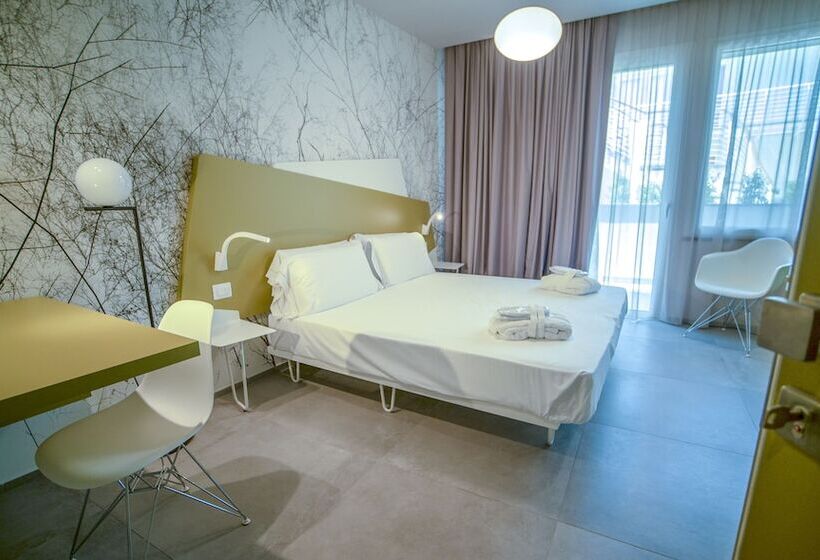 חדר סופריור, Malavoglia