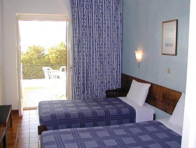 Triple Room Sea View, Oasis