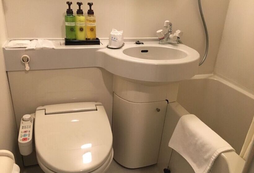 Номер Стандарт, Livemax Budget Umeda