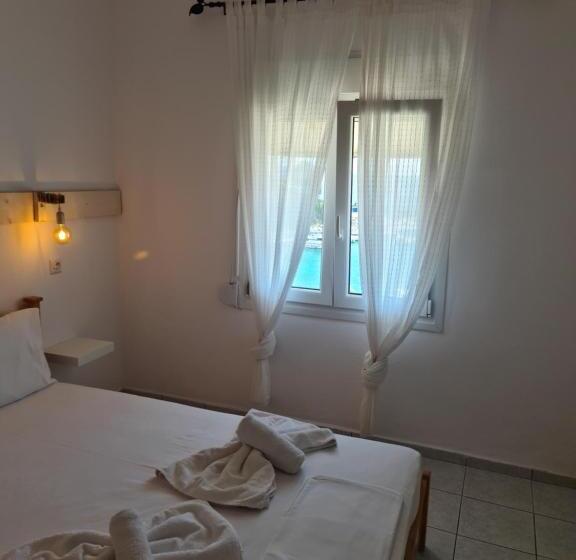 اتاق استاندارد با چشمانداز دریا, Pleiades