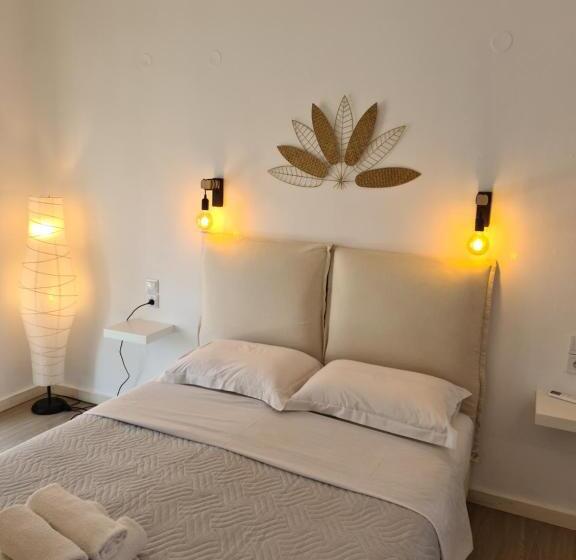 اتاق سوپریور با چشمانداز دریا, Pleiades