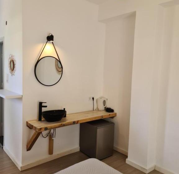 اتاق سوپریور با چشمانداز دریا, Pleiades