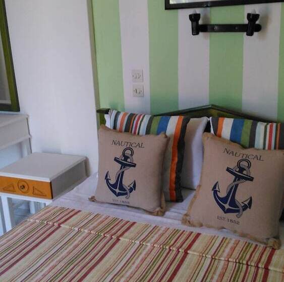 اتاق استاندارد با چشمانداز دریا, Pleiades