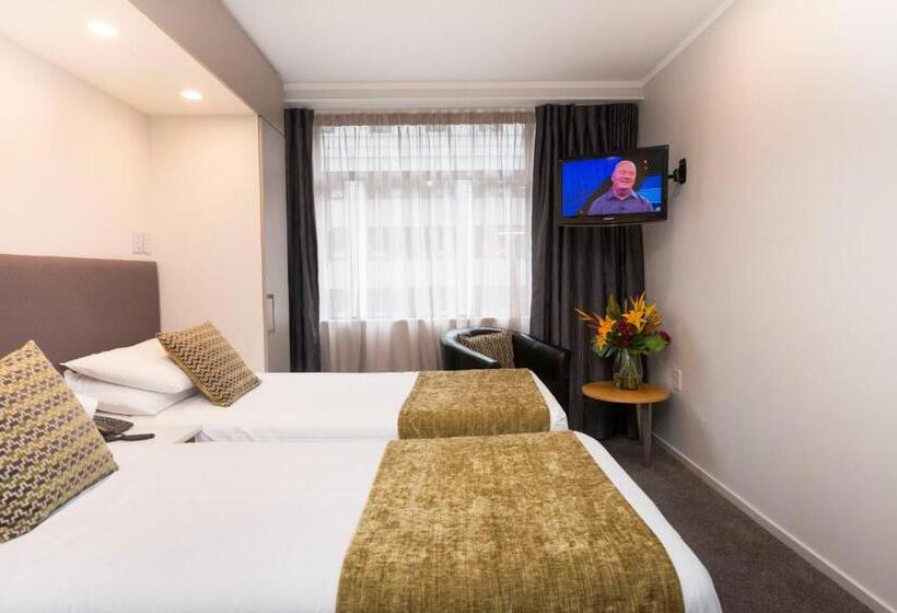 标准工作室, Quest On Johnston Serviced Apartments