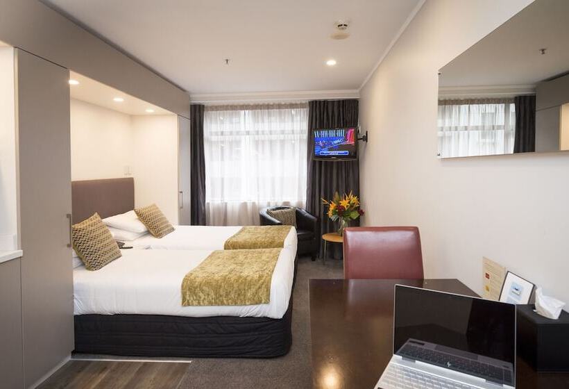 标准工作室, Quest On Johnston Serviced Apartments