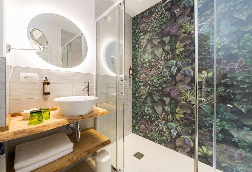 Pokój Deluxe Trzyosobowy, Solemare