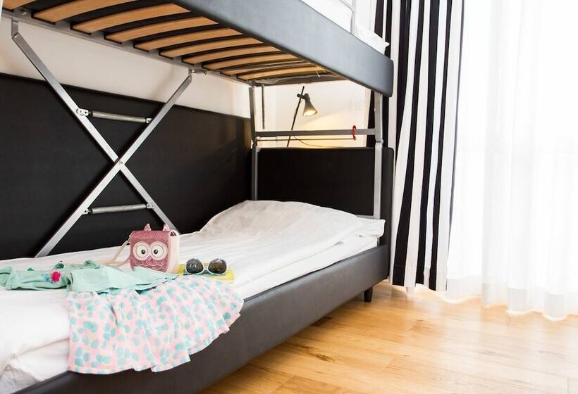 Pokój Deluxe Trzyosobowy, Solemare