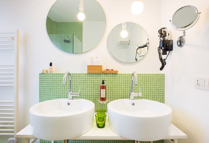 Pokój Czteroosobowy Deluxe, Solemare