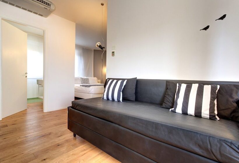 Pokój Deluxe Trzyosobowy, Solemare