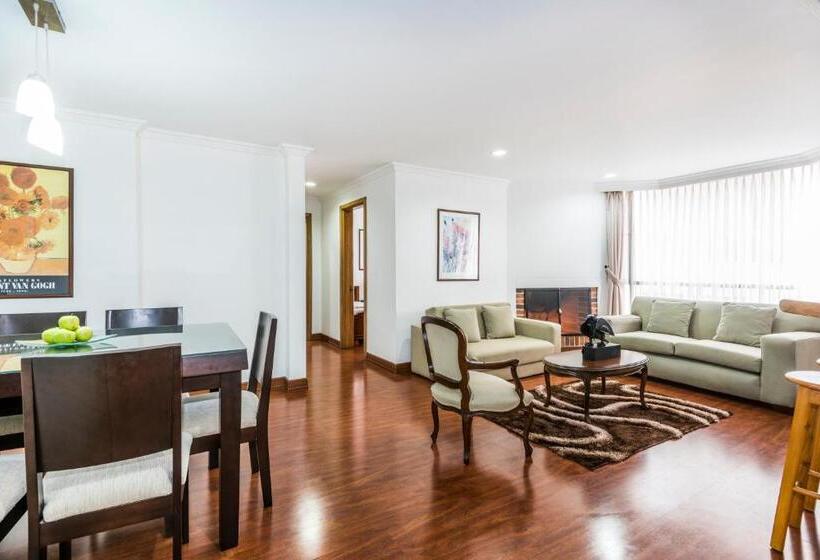 Апартаменты 2 Спальни, Travelers Fontana Plaza
