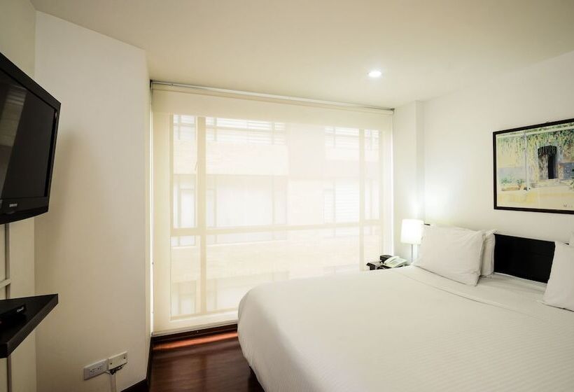 Апартаменты 1 Спальня, Travelers Fontana Plaza