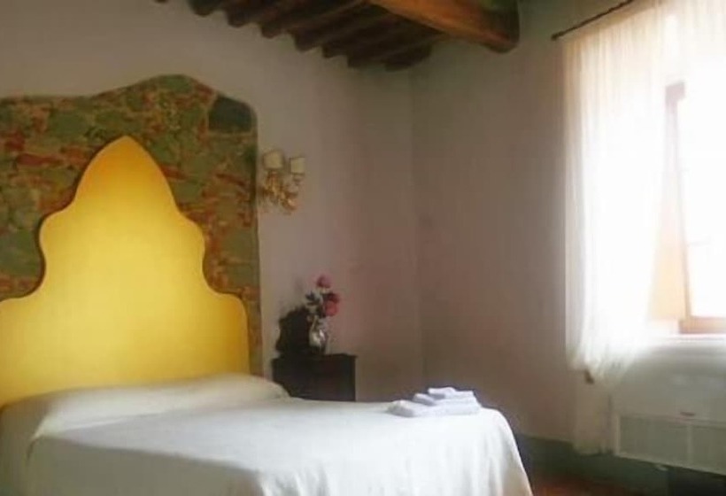 Номер Классика Двуспальная Кровать, La Pia Dama   Residence