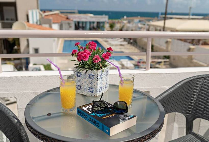 Студио Deluxe Вид на Море, Sonio Beach
