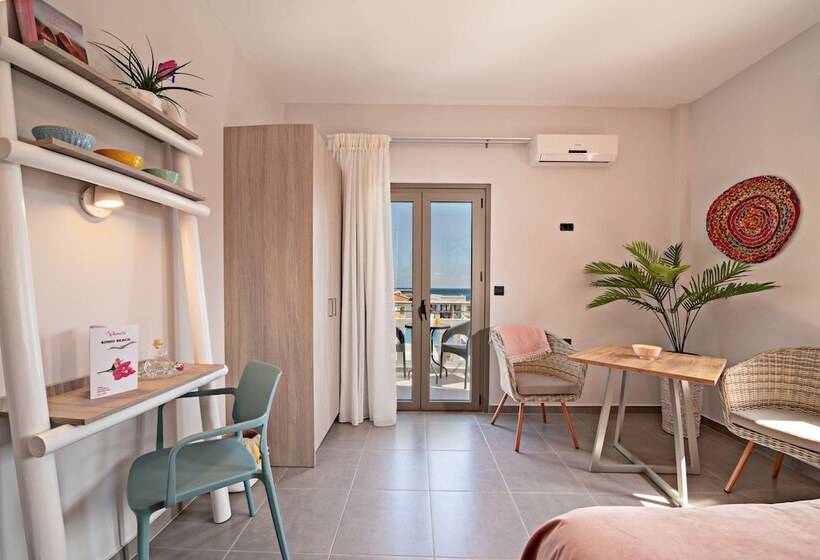 إستوديو ديلوكس مطل على البحر, Sonio Beach