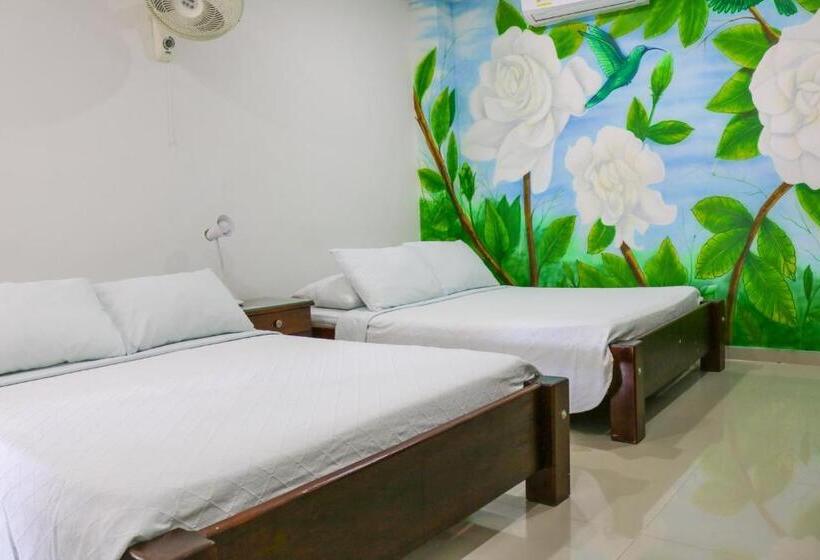 חדר קלאסי לארבעה, Jardines Evans By Geh Suites