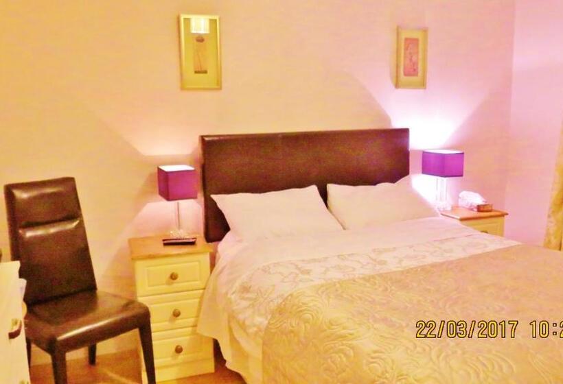 带共用浴室的标准房间, Athgarvan B&b