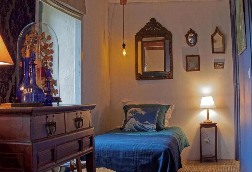 חדר דלוקס, Ker Ar Men