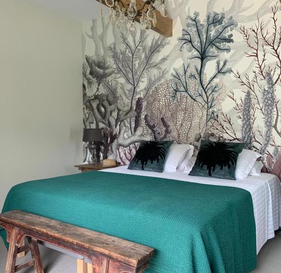 סוויטה דלוקס, Ker Ar Men