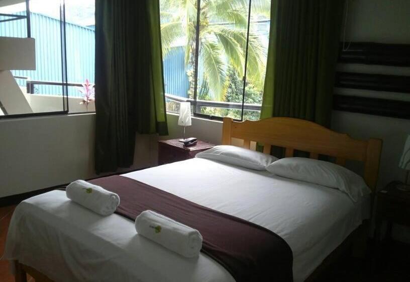 اتاق استاندارد یک نفره, Chanchamayo Inn