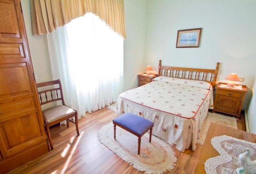 标准间, Hospedaje Roiz