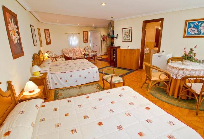 家庭套房, Hospedaje Roiz