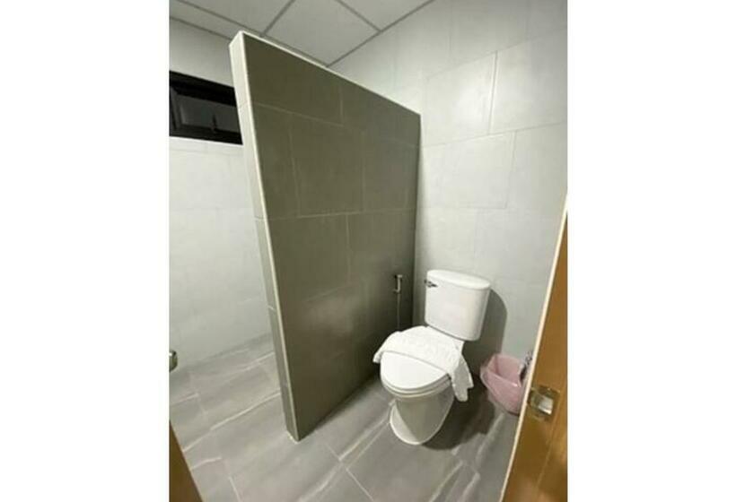 标准间, Hero Phuket